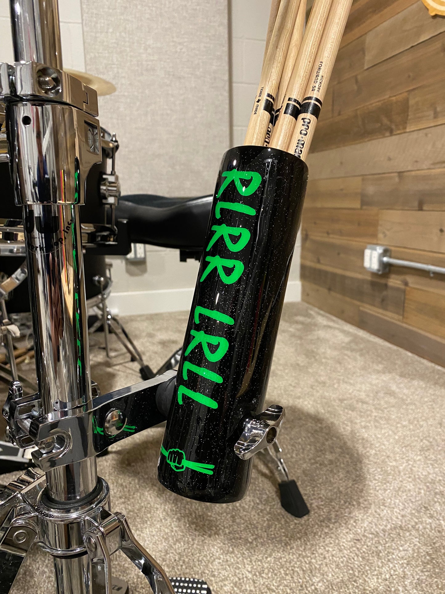Black and Green Paradiddle